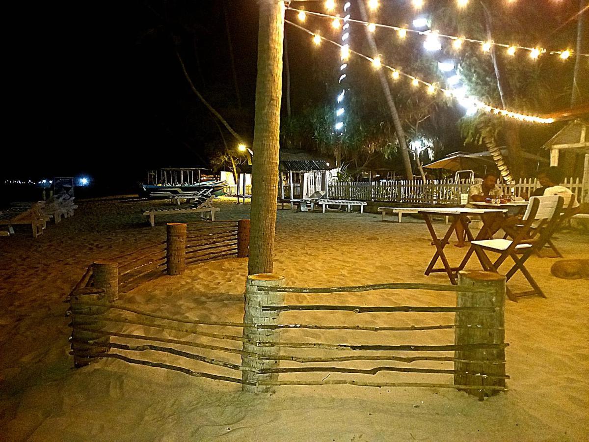 Blue Sand Beach Resort Trincomalee Kültér fotó