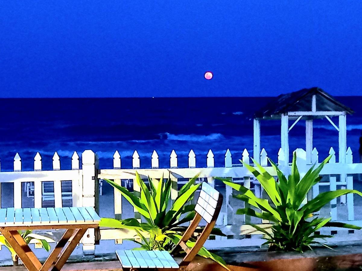 Blue Sand Beach Resort Trincomalee Kültér fotó