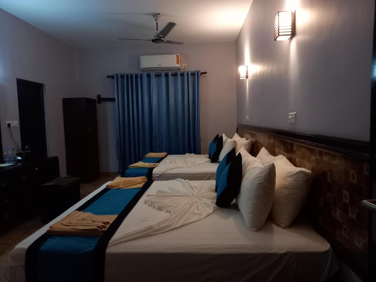 Blue Sand Beach Resort Trincomalee Kültér fotó