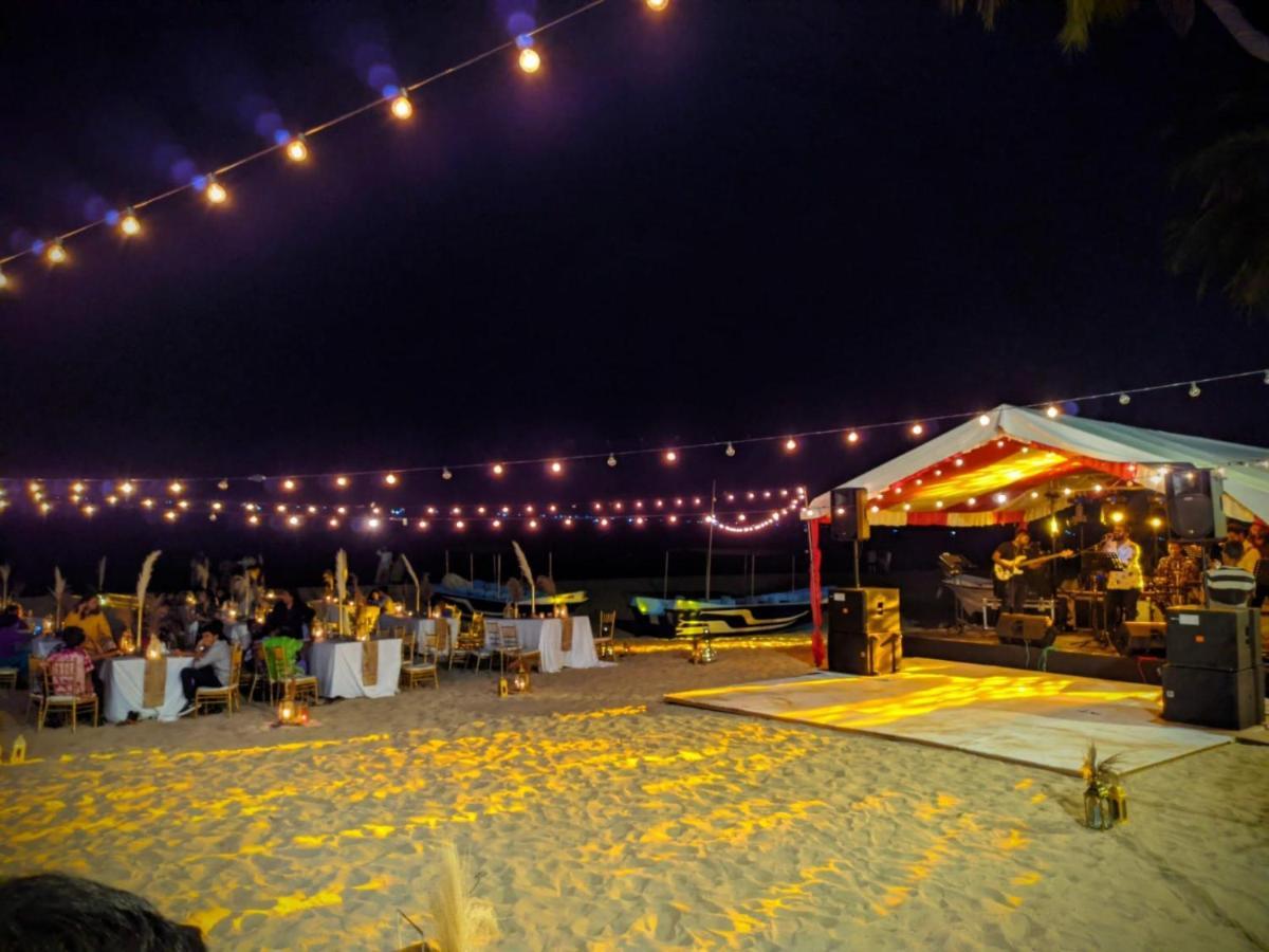 Blue Sand Beach Resort Trincomalee Kültér fotó