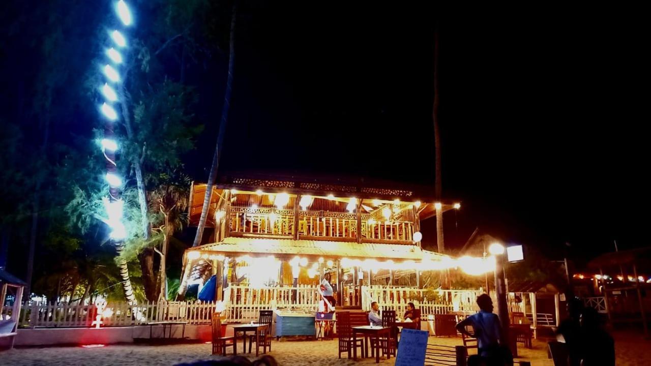 Blue Sand Beach Resort Trincomalee Kültér fotó